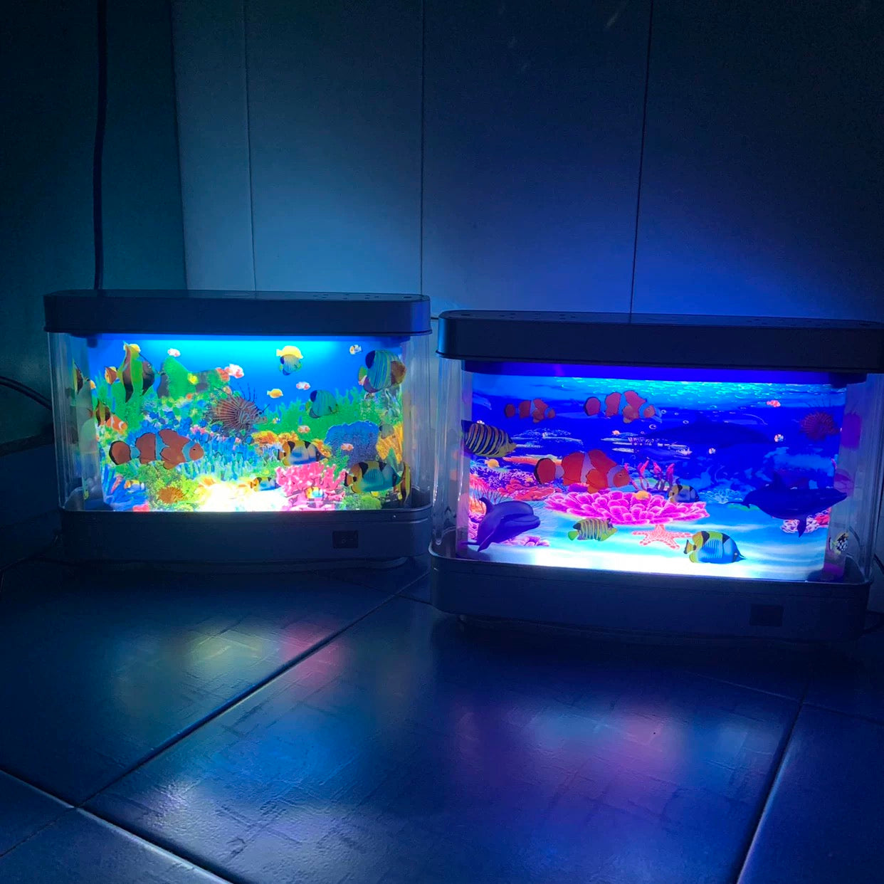 AeroGlyph™ USB Moving Aquarium Lamp | The Original Frutiger Aero Vibe | Y2K & Retro Sensory Light